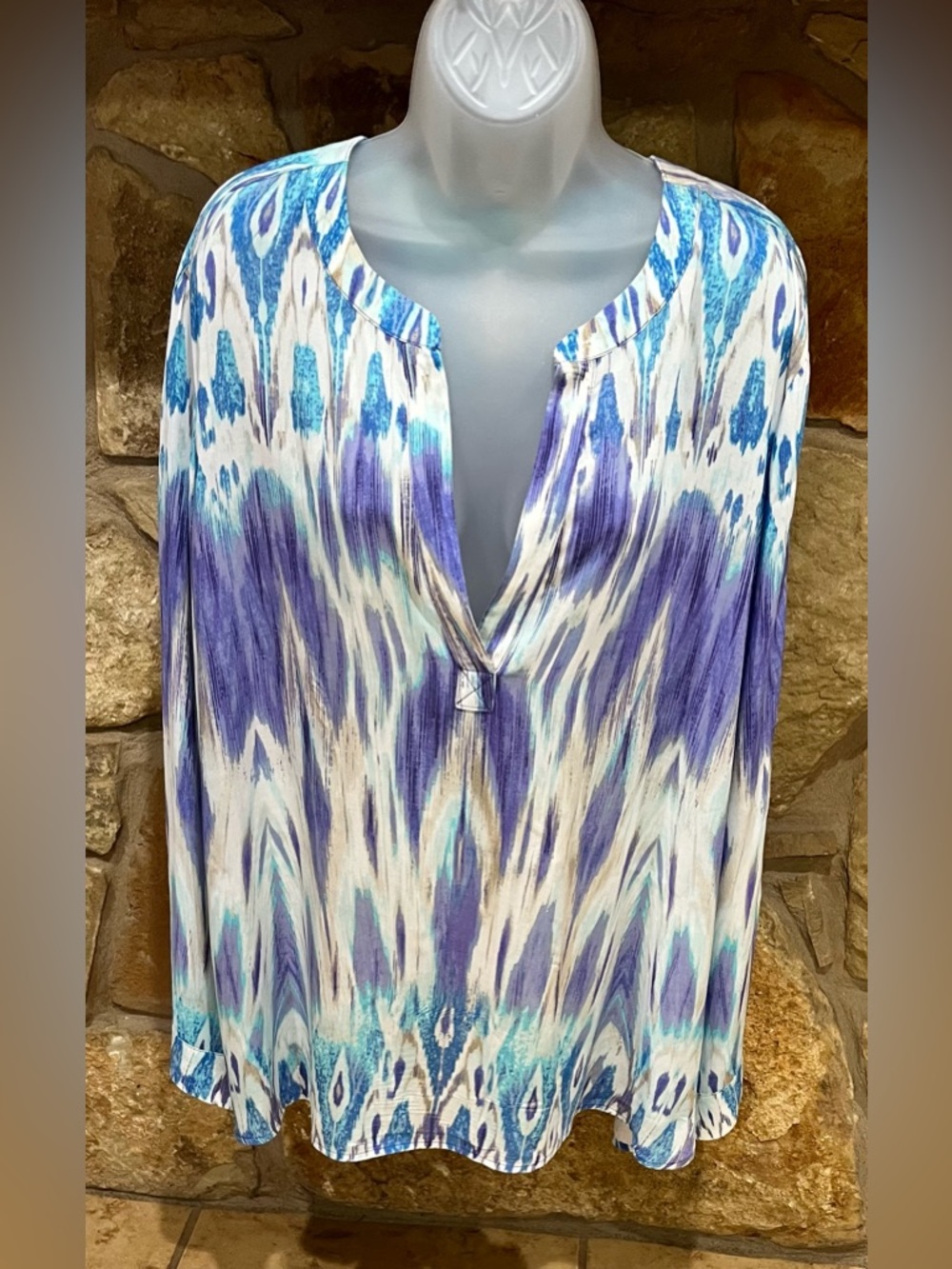 Chico’s Blouse Cool Pastels Women's XL Roll Tab or Long Sleeves Low V-Neck